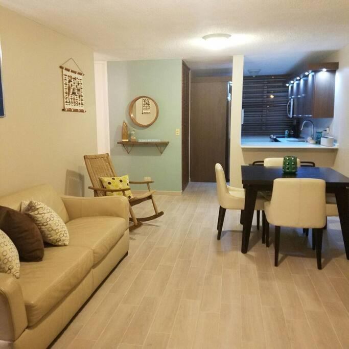 1St Floor, A/C Everywhere, Balcony With Beach View In 루키요 외부 사진